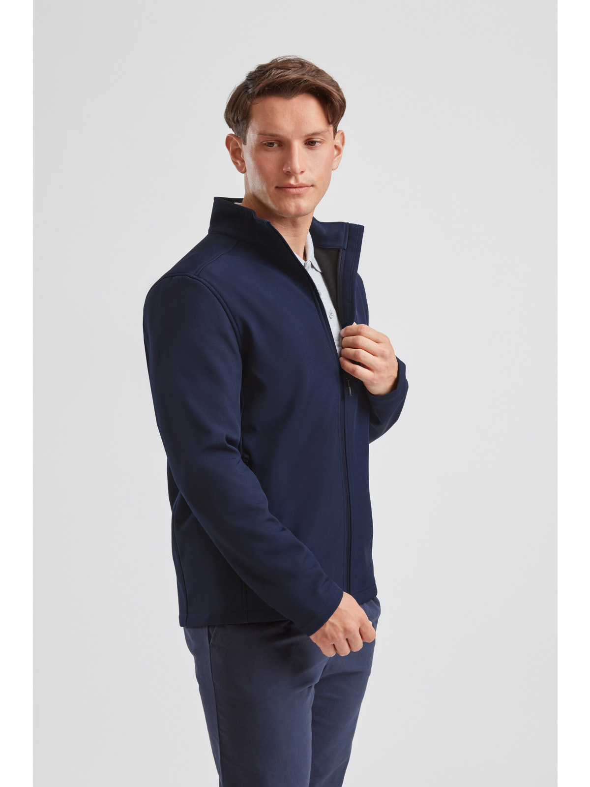 Essential Softshell Jacket
